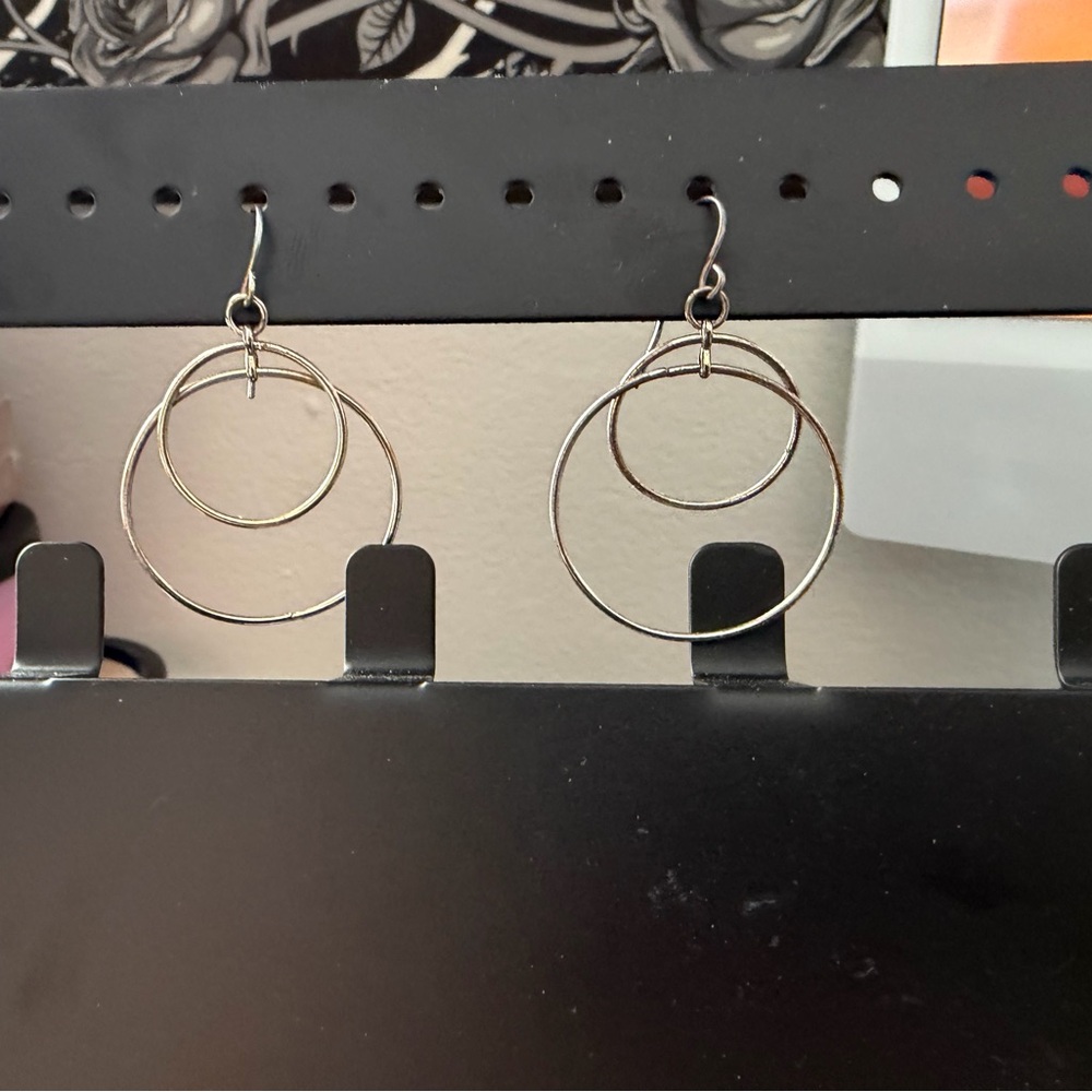 3 earring bundle - Picture 2 of 3